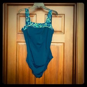 Roxanne 16/40D swimsuit
